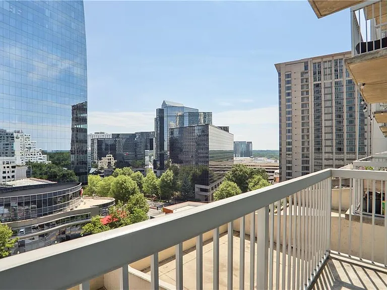 3324 Peachtree Rd NE #915 — Photo 13