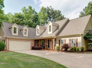 5015 Johns Ct, Alpharetta, GA 30004