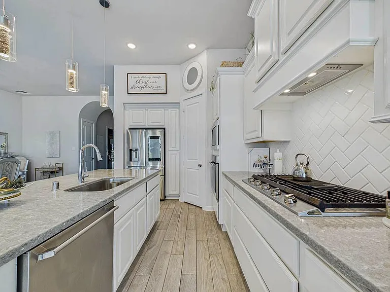 9623 Wright Dr — Photo 14