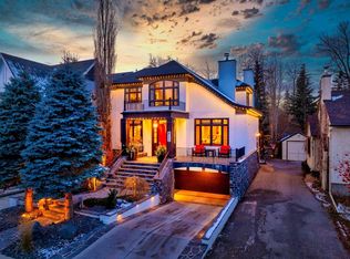 812 E Rideau Rd SW, Calgary, AB T2S0R6