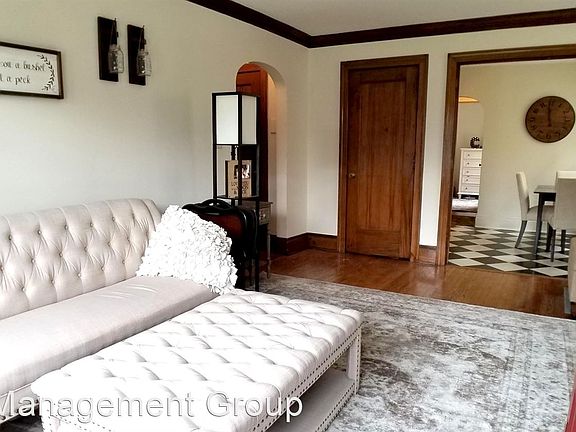 2nd image of 340 Crescent Ave APT 3