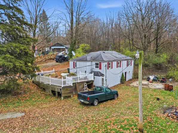 8833 S Oak St, Knightstown, IN 46148