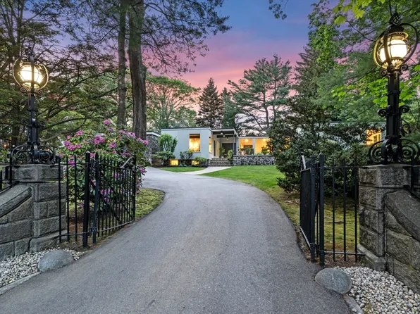 228 Atlantic Ave, Swampscott, MA 01907