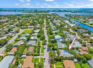 246 Gregory Rd, West Palm Beach, FL 33405