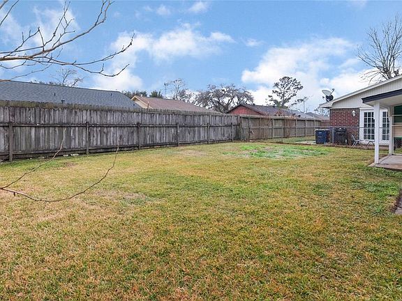 5th image of 1825 Flamingo Drive