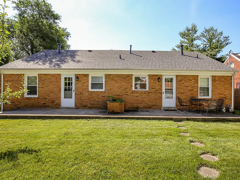 1771 Harrodsburg Rd — Photo 13