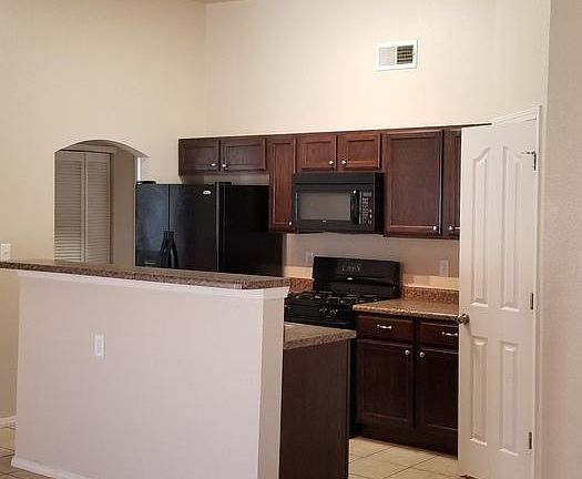 4th image of 11690 Mocha Dune Dr