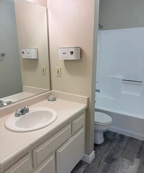 377 E Puente St #F — Photo 10