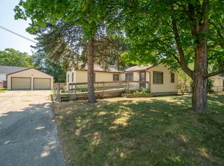 3630 Raven Ave SW, Wyoming, MI 49509