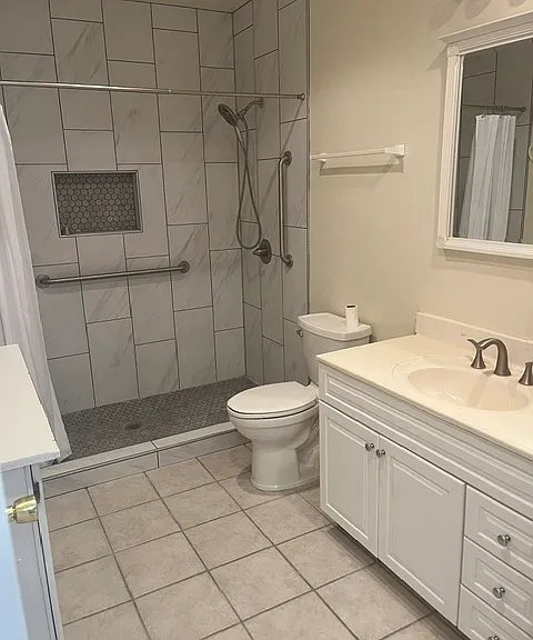 8126 W Dreyfus Dr — Photo 16
