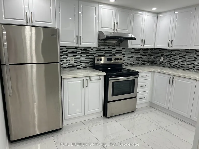 55 Bluffwood Cres #BASEMENT — Photo 5