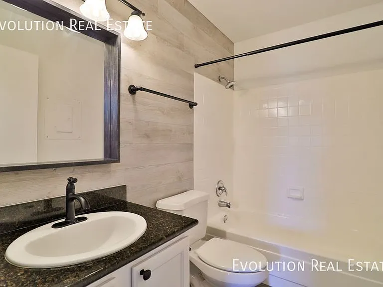 5995 N 78th St #2110 — Photo 18