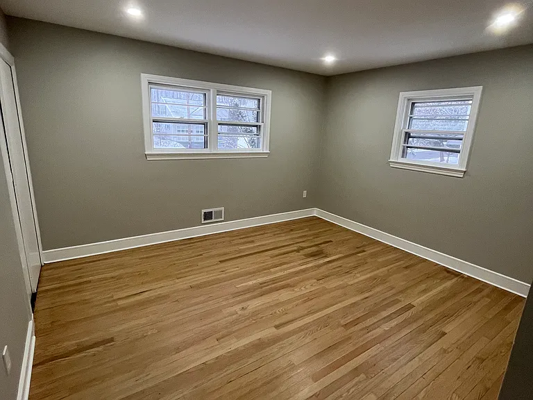 104 Hillcrest Dr — Photo 10