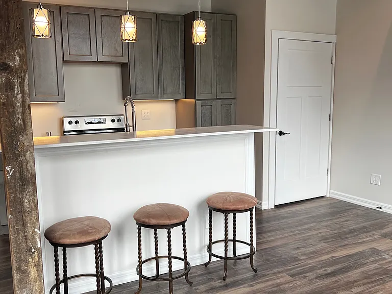 212 Morgan St #A — Photo 9