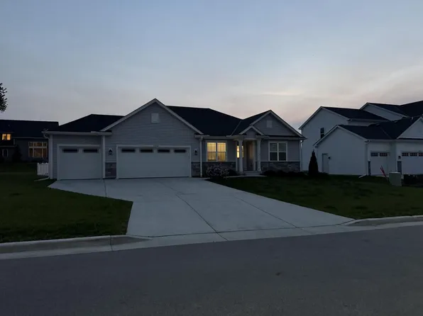 1958 Cheshire DRIVE, Union Grove, WI 53182