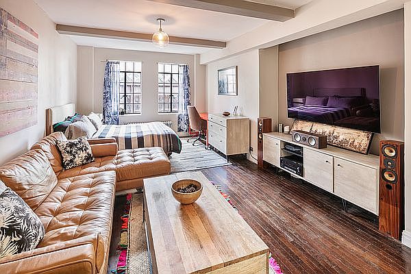 1st image of 320 E 42nd St APT 1607