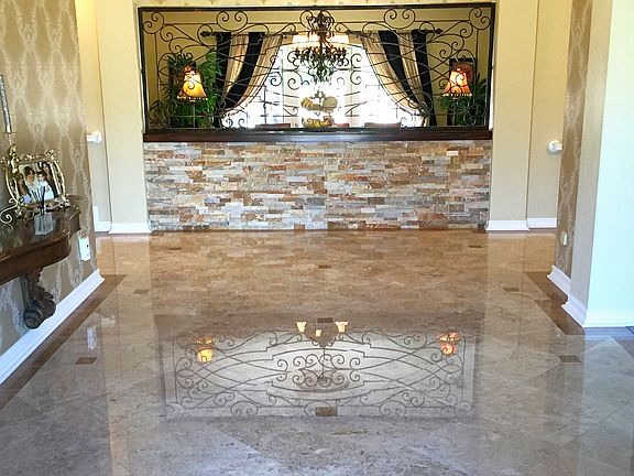 2nd image of 314 Pomello Dr