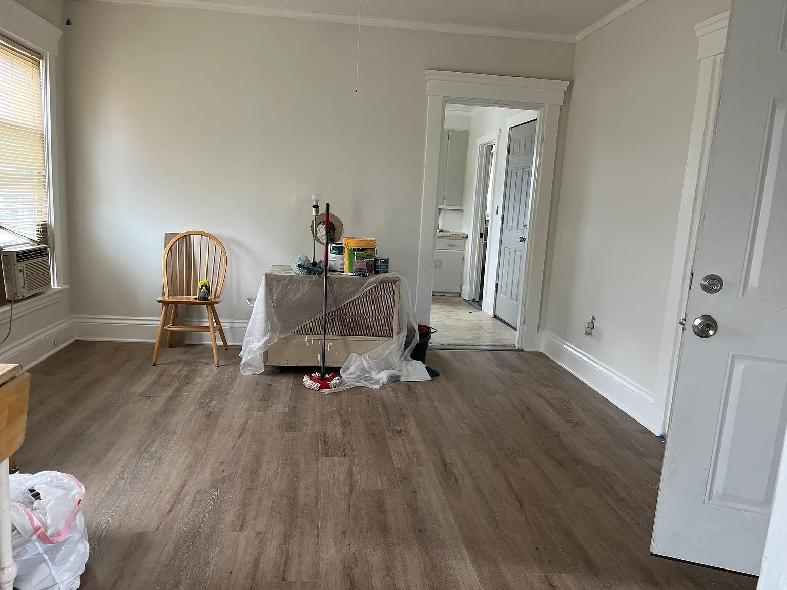 2 bed, 1000 sqft, $1,550 — Photo 4