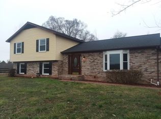 9780 Windy Hill Dr, Nokesville, VA 20181