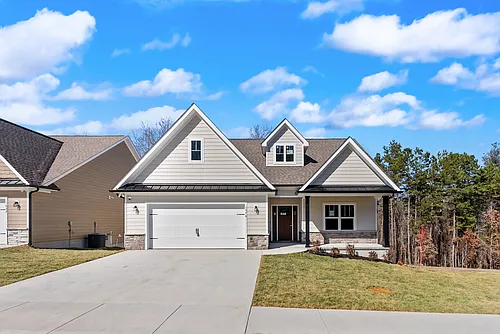 1694 Green Meadows Ln Photo 1