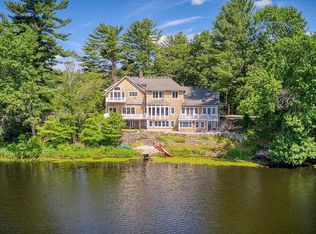 112 Keyes Rd, Westford, MA 01886