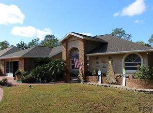 40 Whispering Pine Dr, Palm Coast, FL 32164