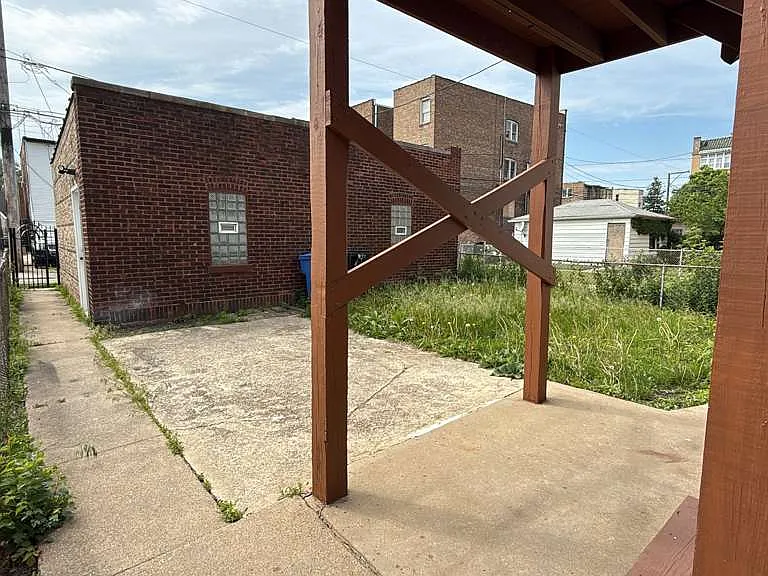8210 S Marshfield Ave #1 — Photo 21