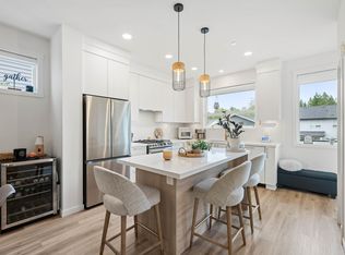 25097 112th Ave, Maple Ridge, BC V2W1H6