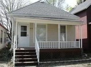 814 Michigan Ave, Saint Joseph, MI 49085