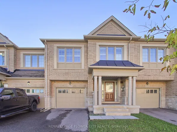 1311 Restivo Ln, Milton, ON L9E 1J9