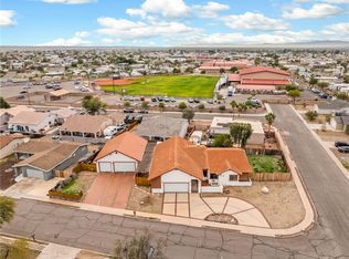 632 Lilac Ln, Bullhead City, AZ 86442