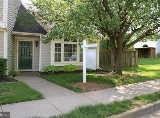 6215 Stonepath Cir, Centreville, VA 20120
