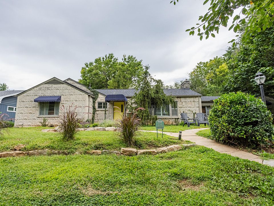 1st image of 2391 S Brentwood Boulevard