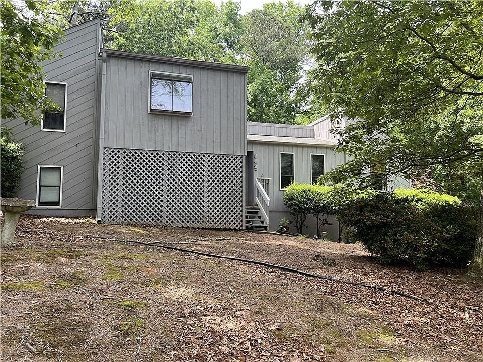 1st image of 3090 Alberta Dr