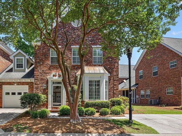 725 Natchez Cir, Mount Pleasant, SC 29464