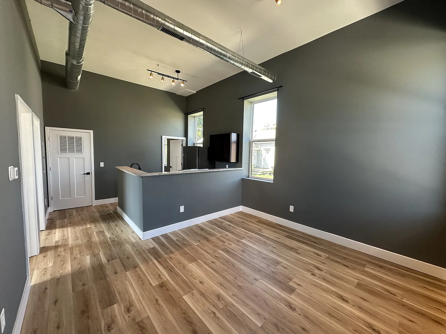 1349 South B Street - 1 — Photo 1
