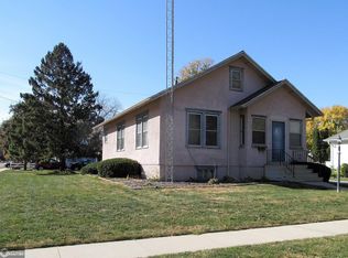 103 Moorhead Ave, Iowa Falls, IA 50126