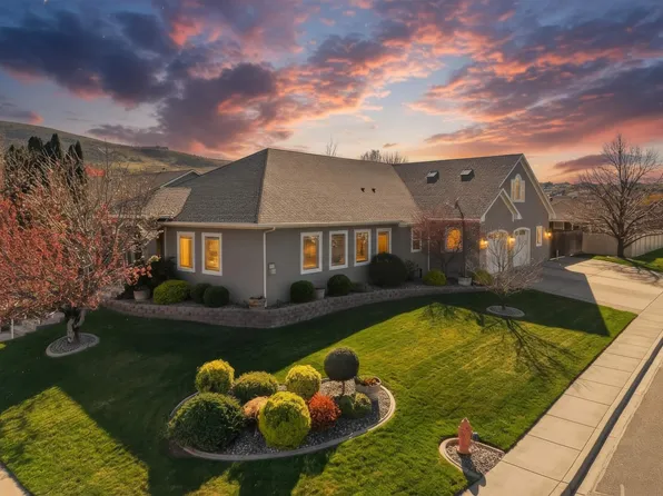 1005 Moonstone Ct, Richland, WA 99352