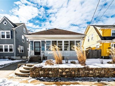 44 Tallman Ave, Cranston, RI, 02910