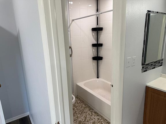 3rd image of 7303 Abonado Rd