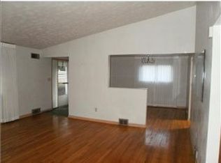 432 Englewood Dr, Pittsburgh, PA 15237