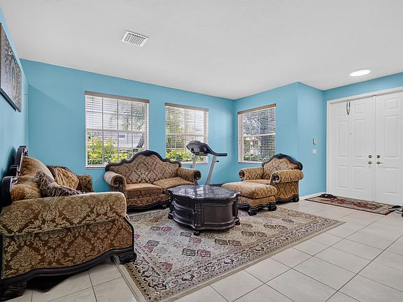 5th image of 9080 Dupont Place