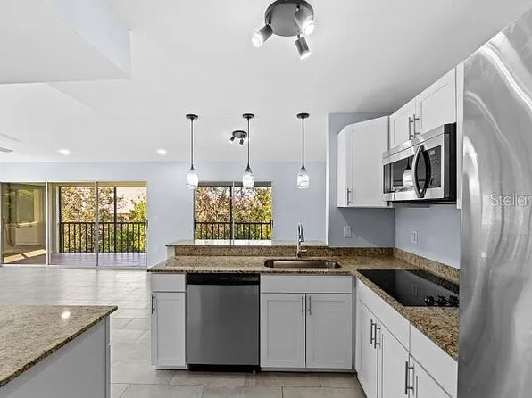 2688 Clubhouse Dr Unit 201, Sarasota, FL 34232