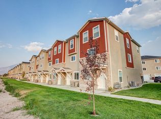 4040 E Sunbury Ln, Eagle Mountain, UT 84005