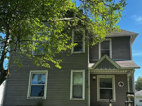 1812 11th Ave, Moline, IL 61265