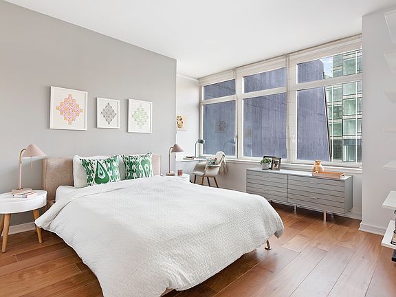 4th image of 11 E 29th St APT 15C