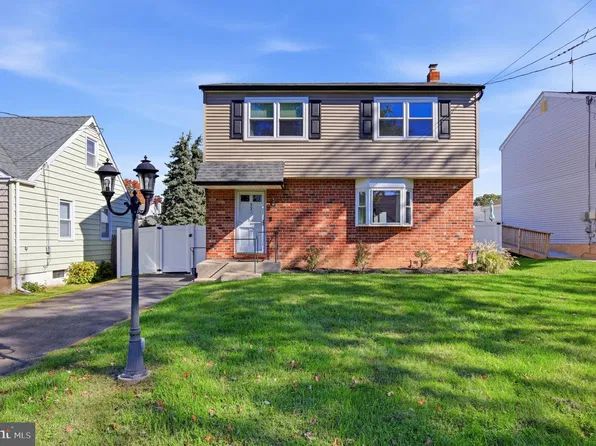 331 Cedar St, Warminster, PA 18974