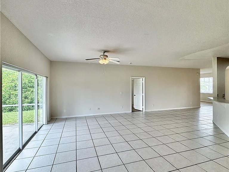530 Kilgour Ave — Photo 3