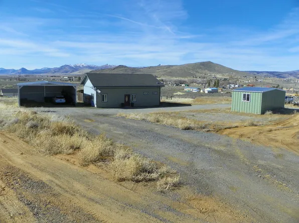 94445 Day St, Chilcoot, CA 96105