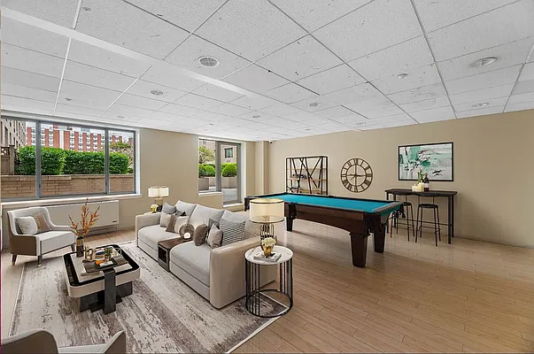 Rented by REAL New York | media 10